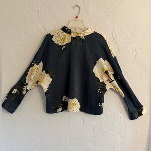 Zara Gray Textured Floral Top